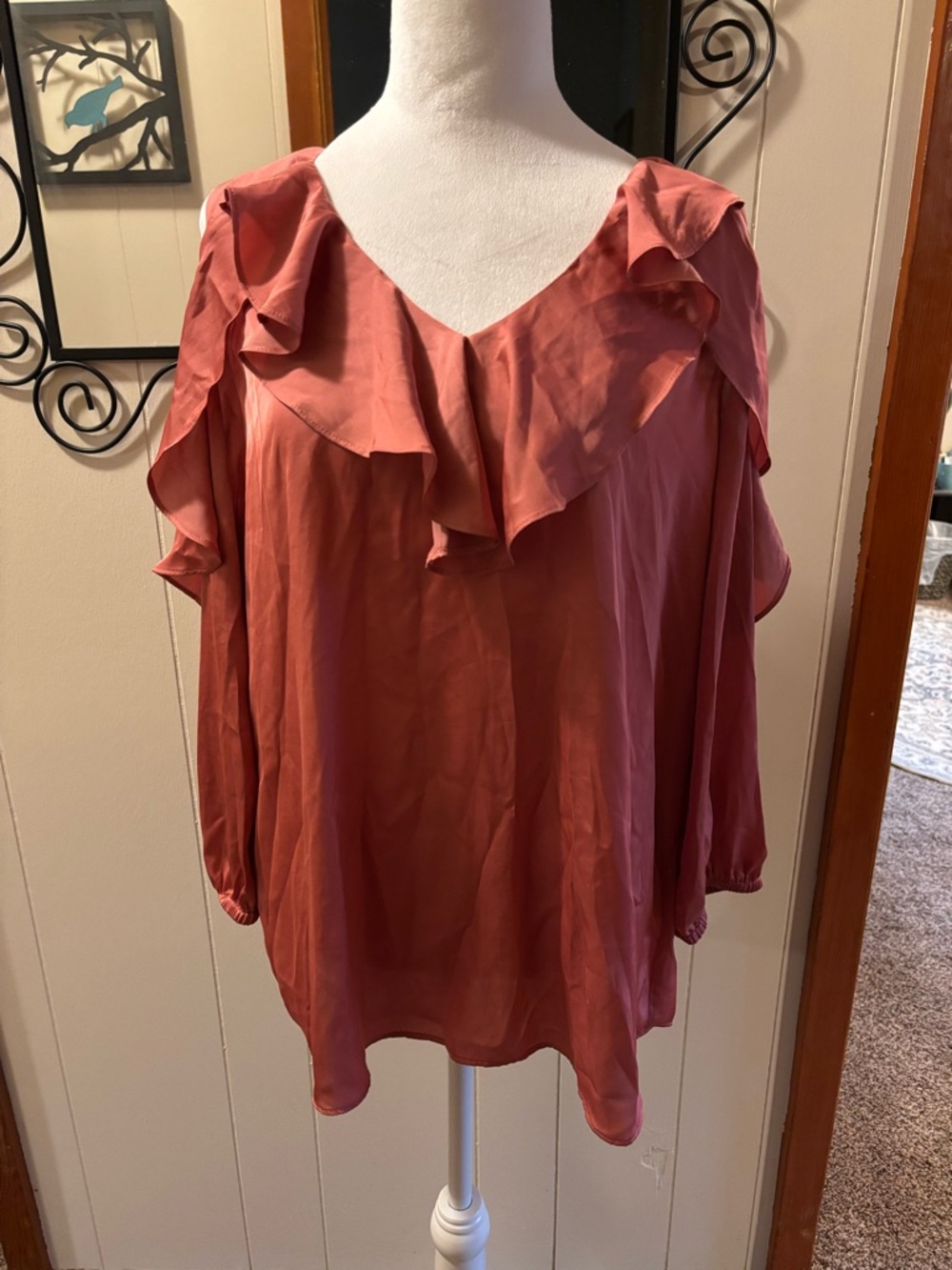 Philosophy Dusty Rose Ruffle V-Neck Blouse